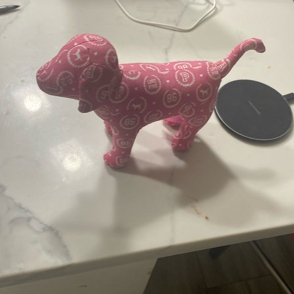 Victoria’s Secret Pink 86 Love Pink Dog - Picture 1 of 5